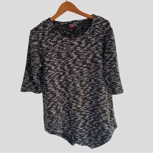 Vince Camuto Crewneck Black and white Sweater Size M